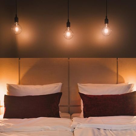 לונגיירביין Svalbard Hotell | The Vault מראה חיצוני תמונה